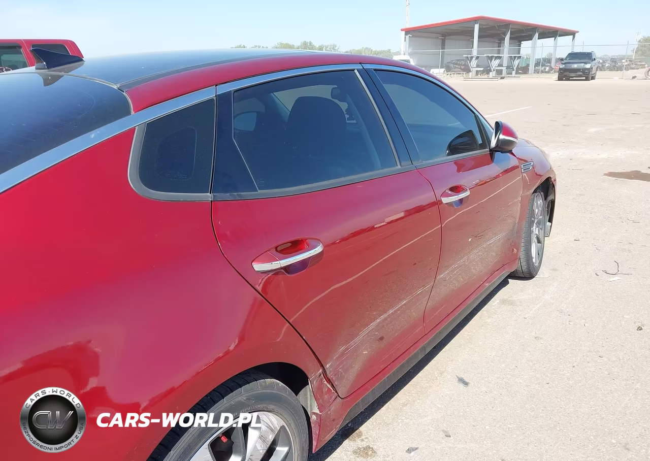 2019 Kia Optima S VIN:5XXGT4L37KG294968 - 6