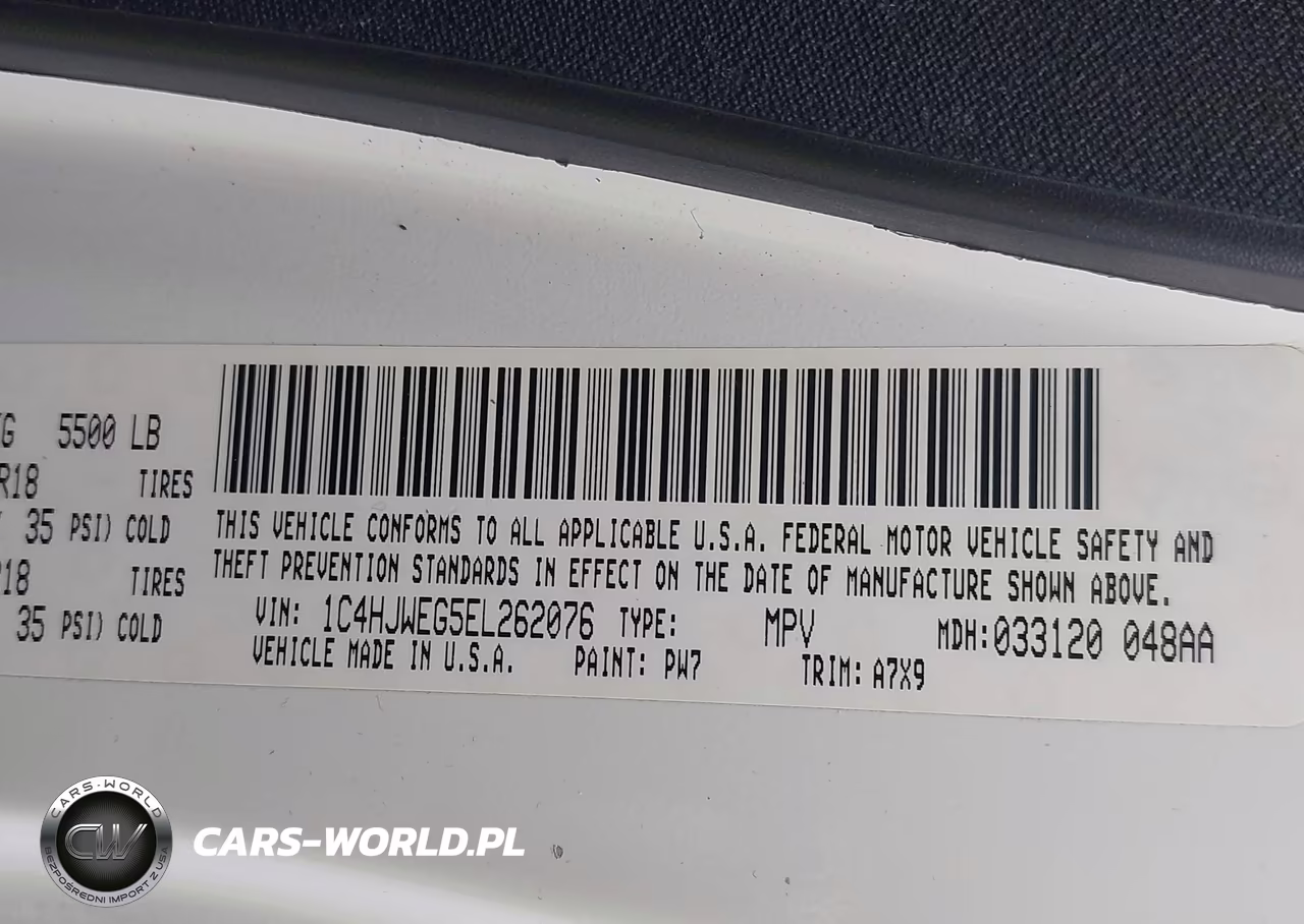 2014 Jeep Wrangler Unlimited Sahara VIN:1C4HJWEG5EL262076 - 9