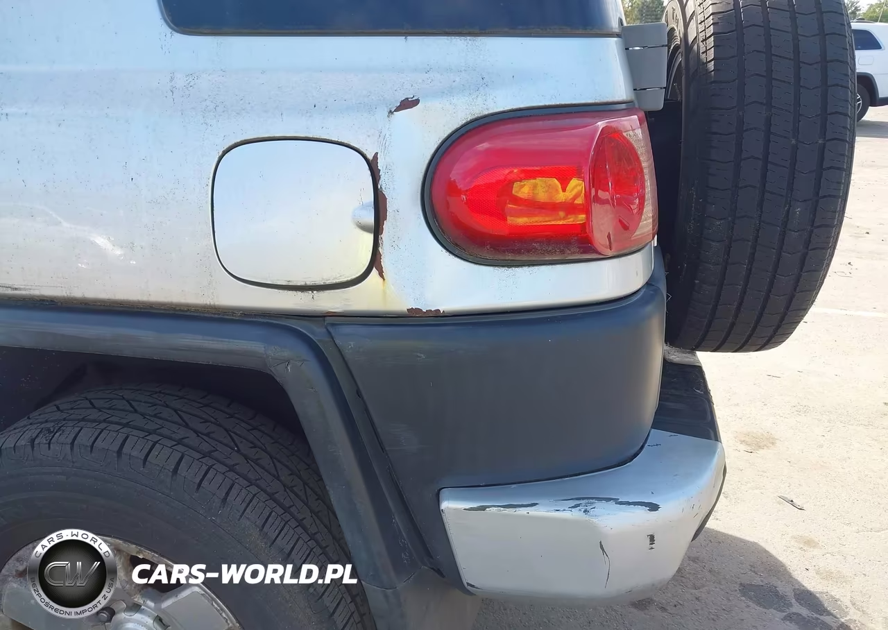 2007 Toyota Fj Cruiser VIN:JTEBU11F770001335 - 6