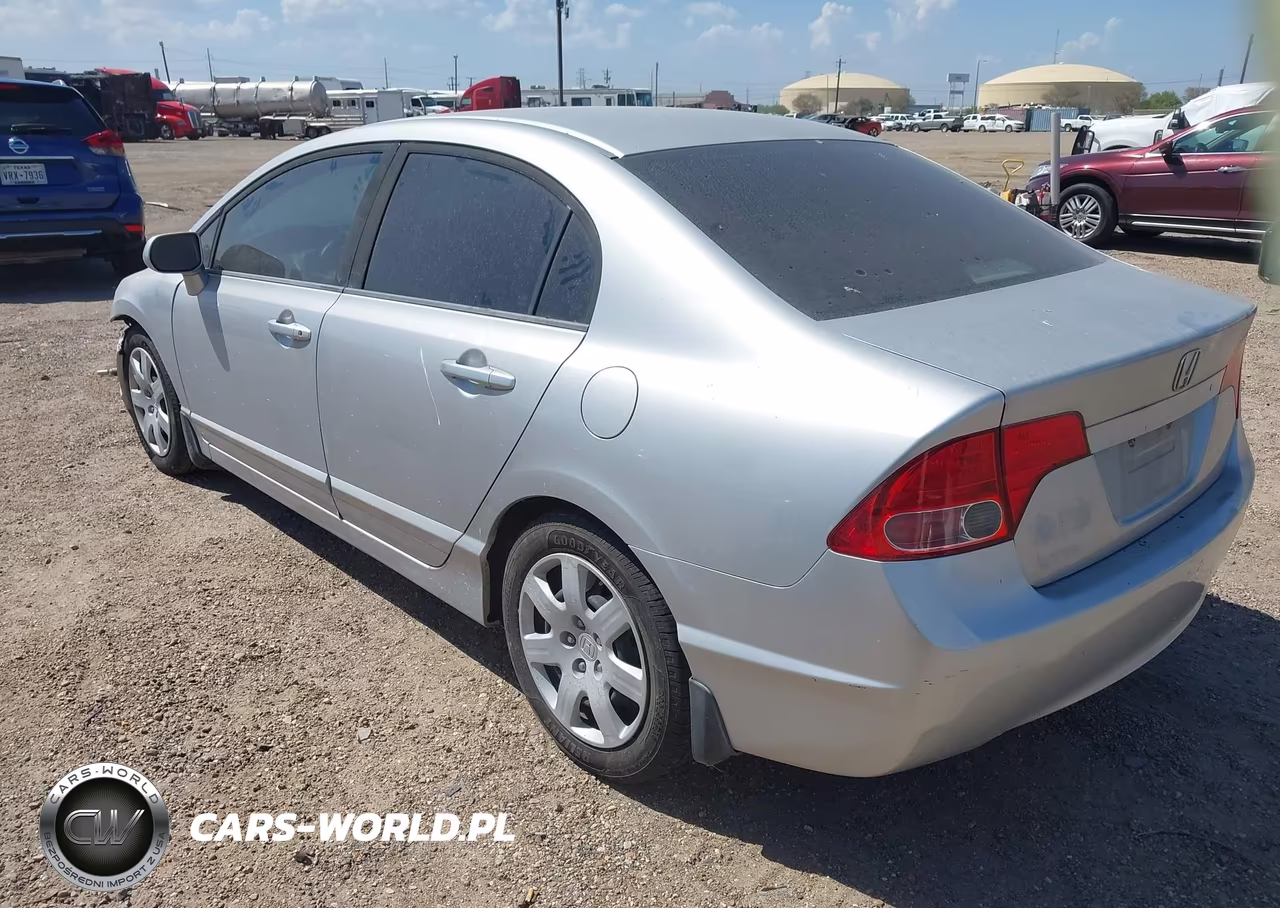 2008 Honda Civic Lx VIN:1HGFA16588L063844 - 3