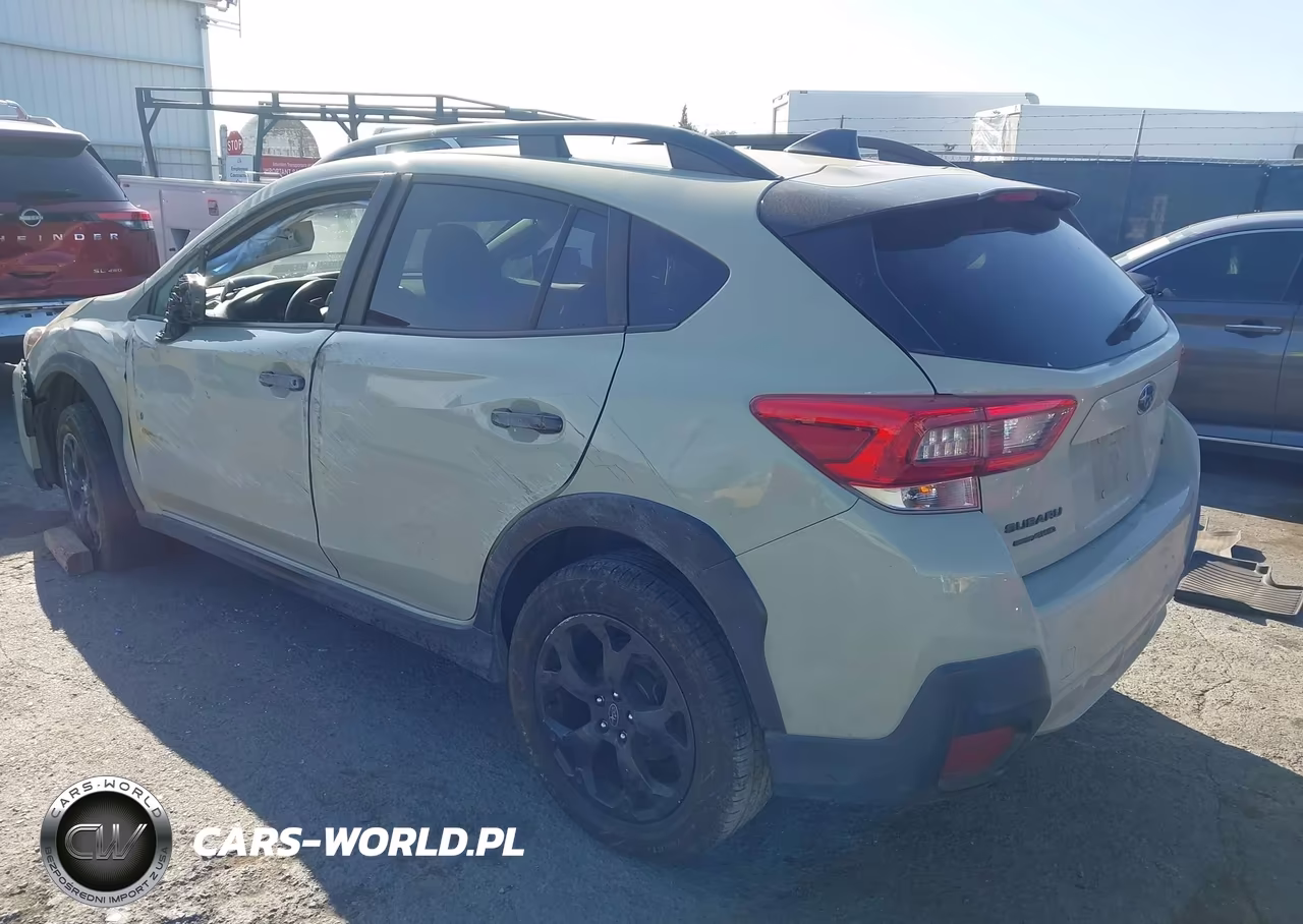 2023 Subaru Crosstrek Premium VIN:JF2GTAPC2P8211032 - 3
