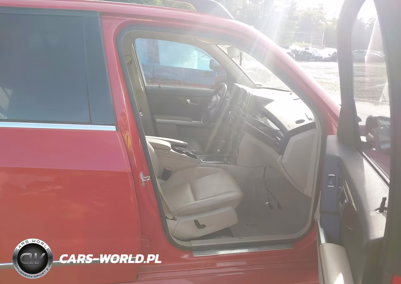 2010 Mercedes-Benz Glk 350 4Matic VIN:WDCGG8HB4AF451813 - 5