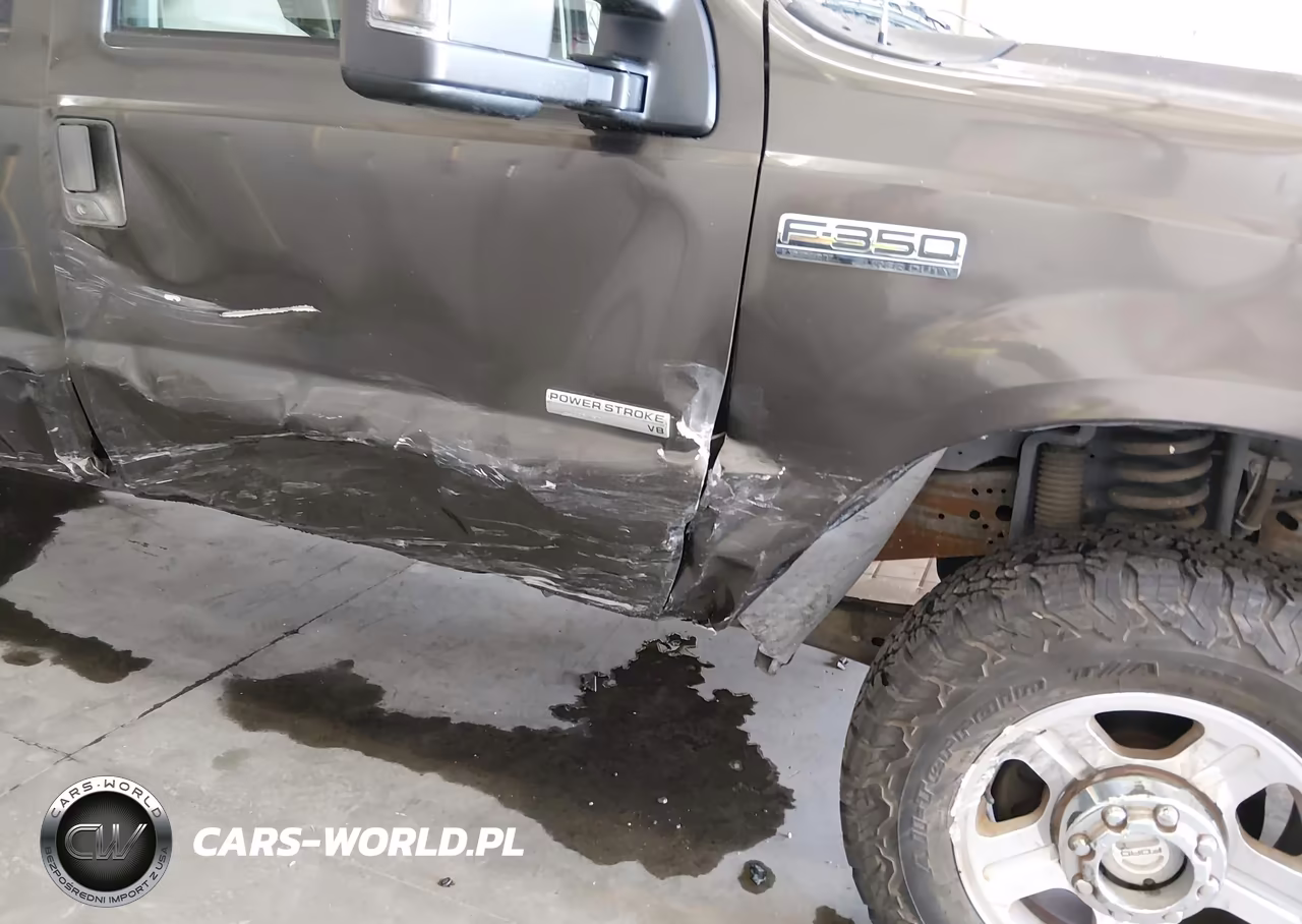 2005 Ford F-350 Lariat-Xl-Xlt VIN:1FTWW31P25EB99620 - 13