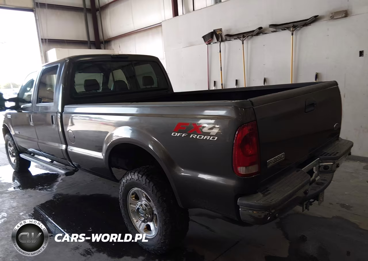 2005 Ford F-350 Lariat-Xl-Xlt VIN:1FTWW31P25EB99620 - 3