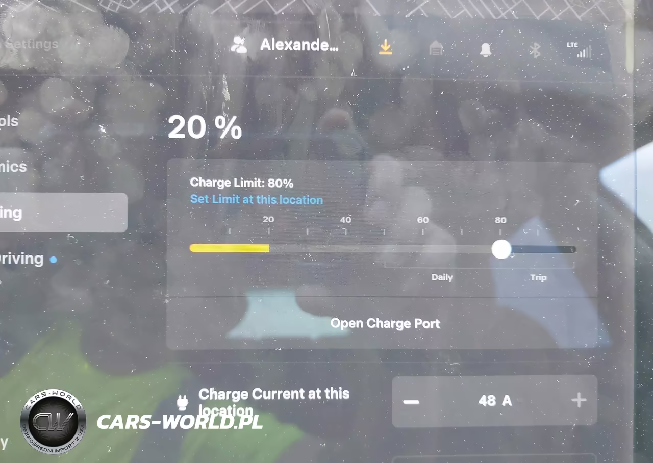 2018 Tesla Model 3 Long Range-Mid Range VIN:5YJ3E1EA9JF059363 - 17