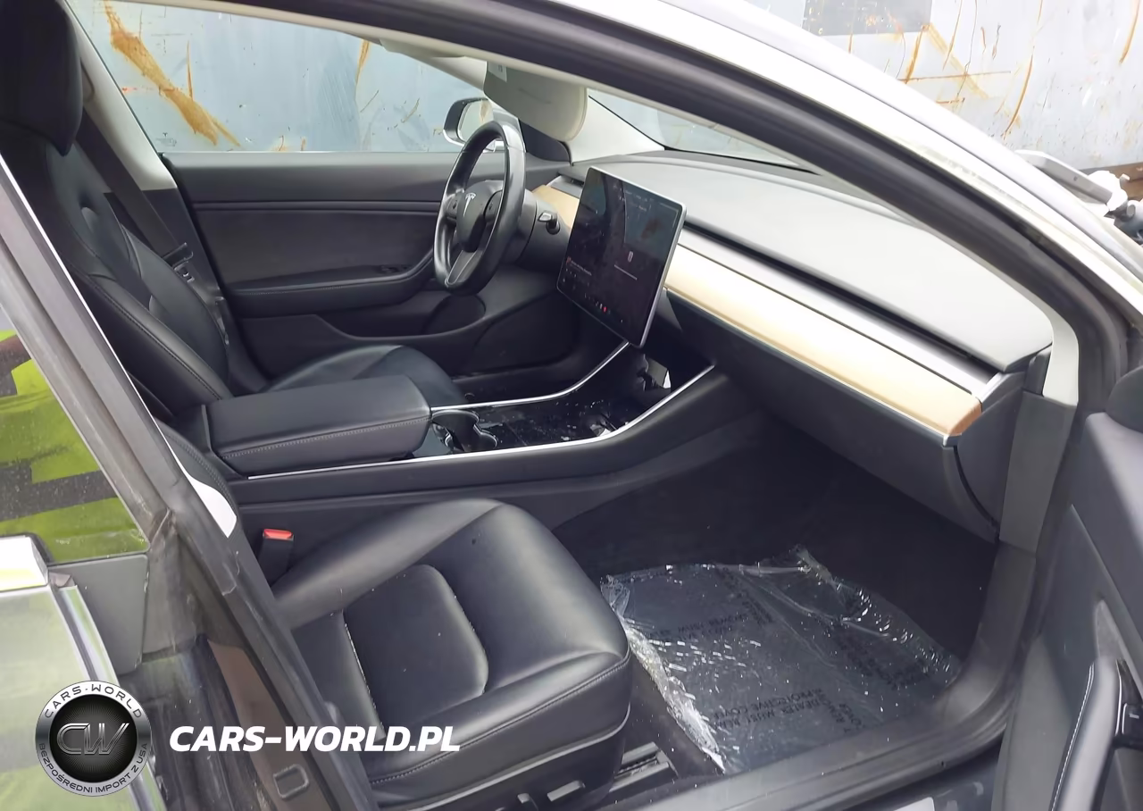 2018 Tesla Model 3 Long Range-Mid Range VIN:5YJ3E1EA9JF059363 - 5