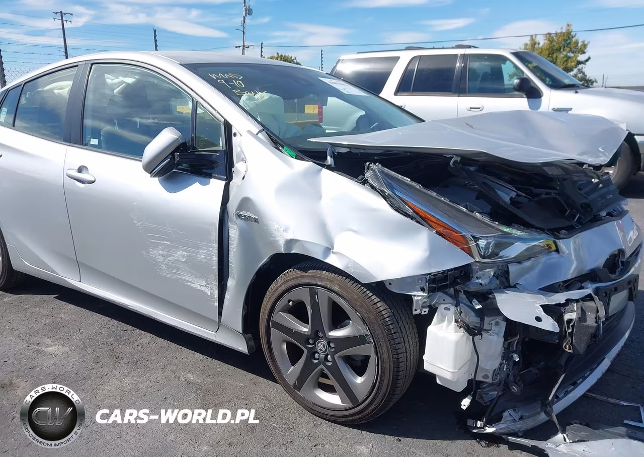 2019 Toyota Prius Limited VIN:JTDKARFU5K3075296 - 13