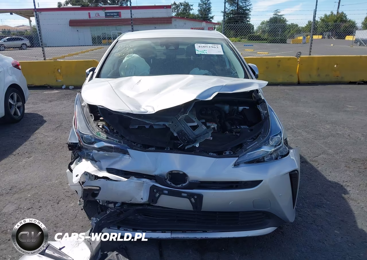 2019 Toyota Prius Limited VIN:JTDKARFU5K3075296 - 14