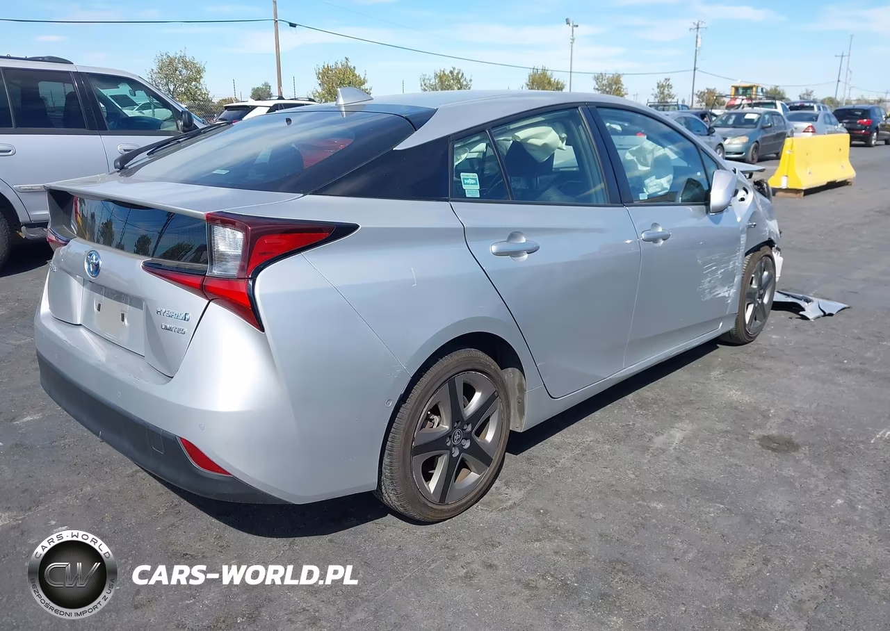 2019 Toyota Prius Limited VIN:JTDKARFU5K3075296 - 4