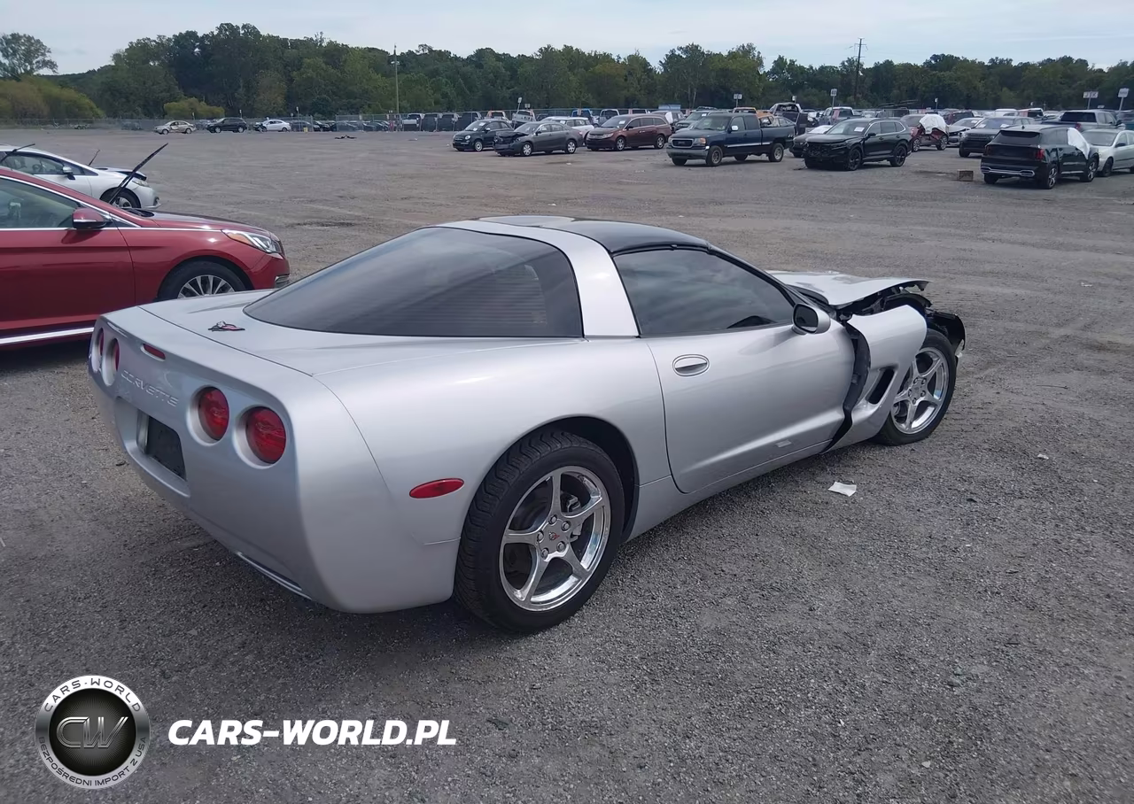 2001 Chevrolet Corvette VIN:1G1YY22G015117558 - 4