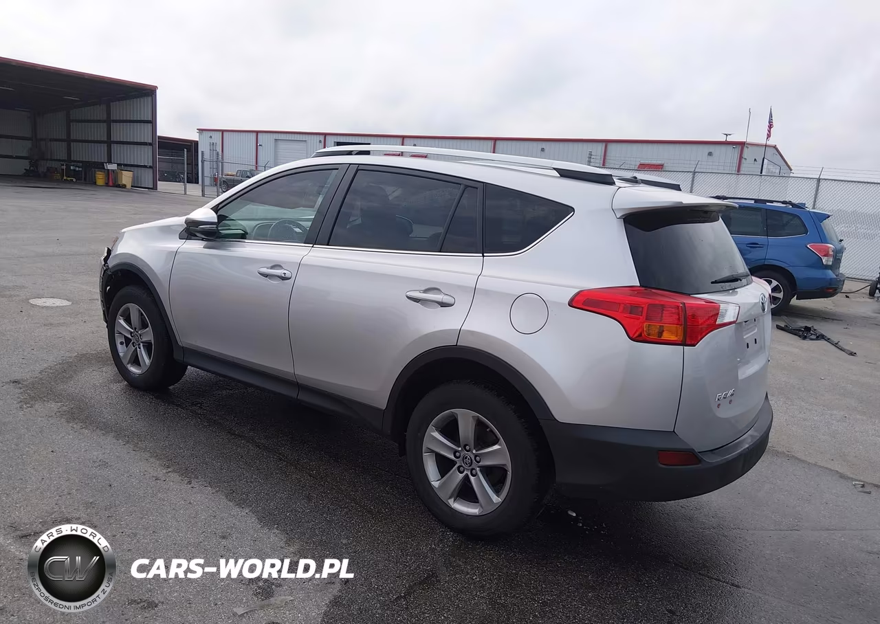 2015 Toyota Rav4 Xle VIN:2T3WFREV0FW197547 - 3