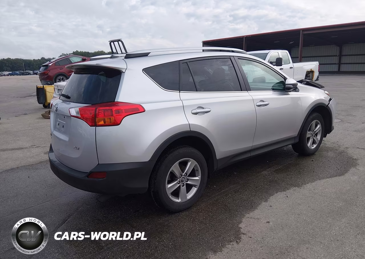 2015 Toyota Rav4 Xle VIN:2T3WFREV0FW197547 - 4