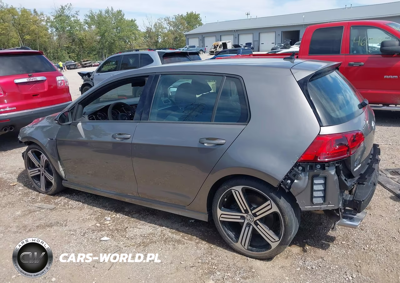 2016 Volkswagen Golf R 4-Door VIN:WVWUF7AU8GW115012 - 15