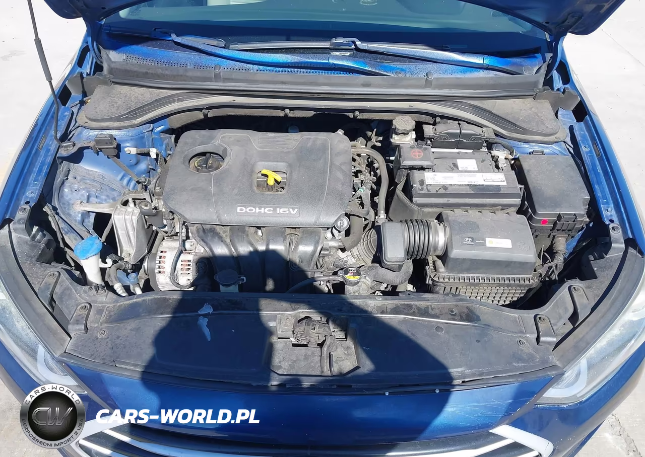 2018 Hyundai Elantra Sel VIN:5NPD84LF4JH315227 - 10