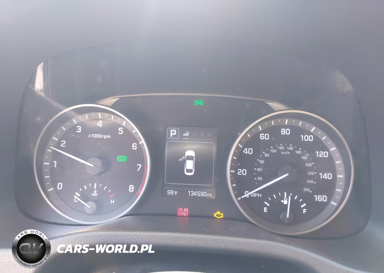 2018 Hyundai Elantra Sel VIN:5NPD84LF4JH315227 - 7