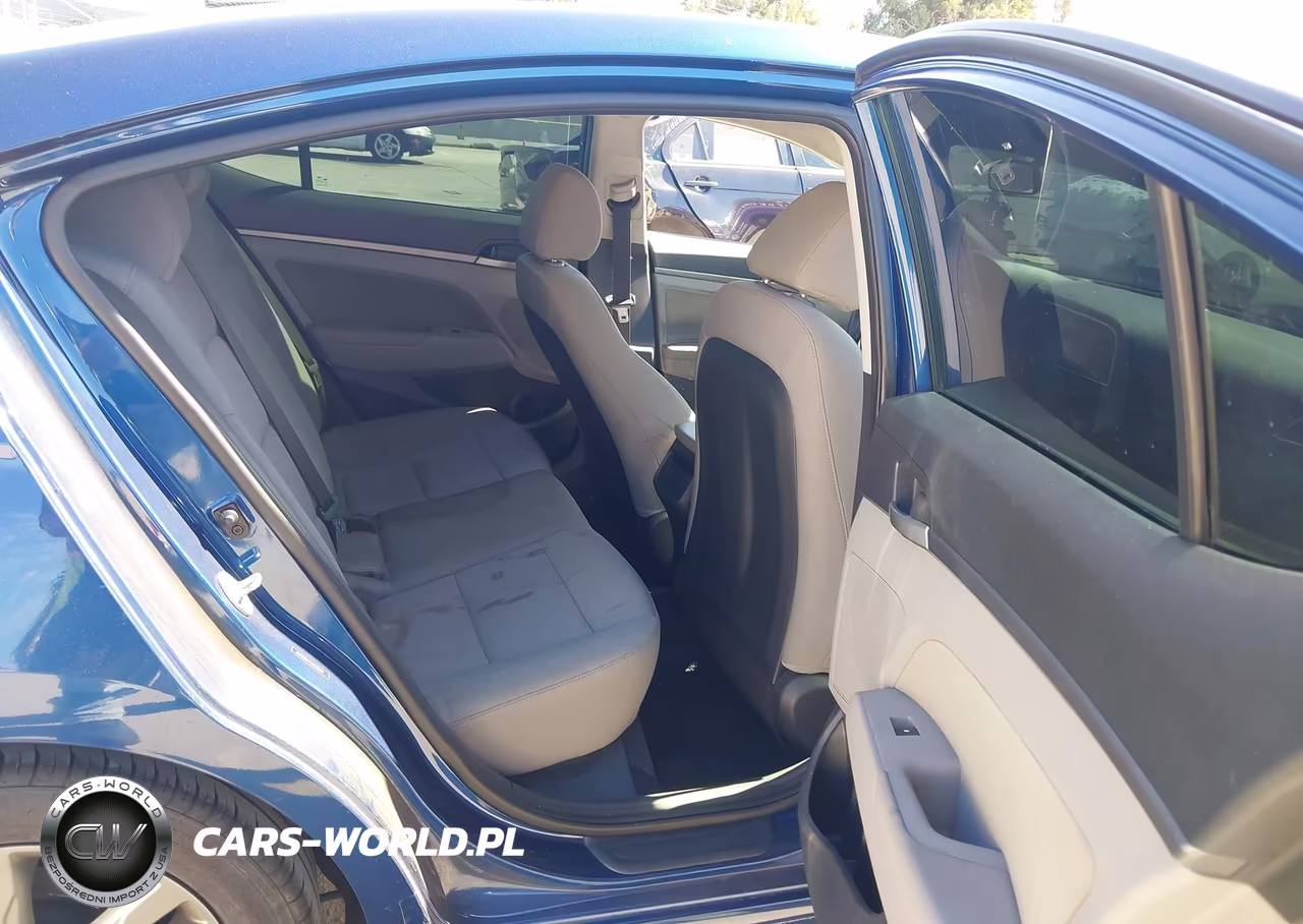 2018 Hyundai Elantra Sel VIN:5NPD84LF4JH315227 - 8