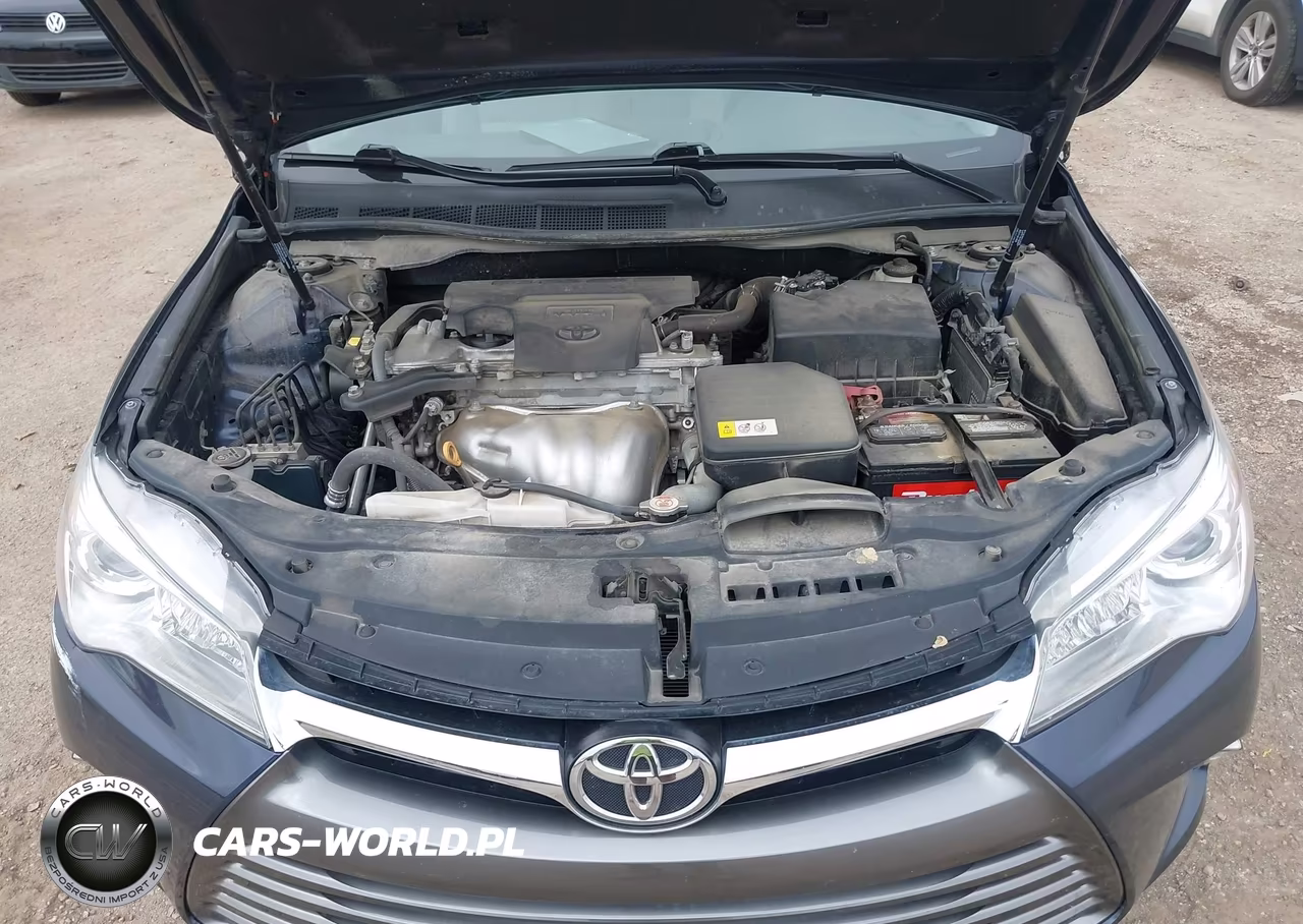 2017 Toyota Camry Le VIN:4T1BF1FK8HU705084 - 10