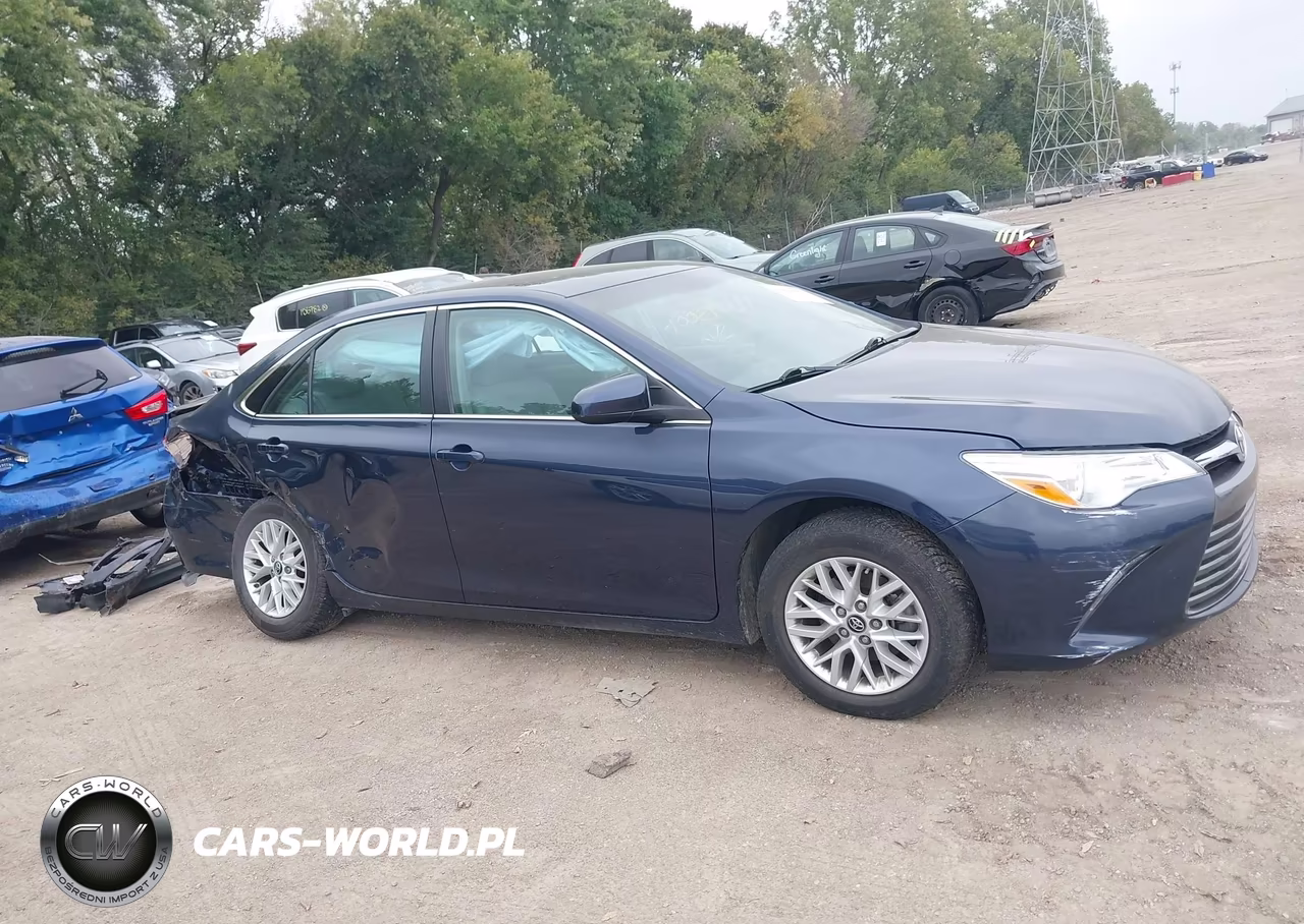 2017 Toyota Camry Le VIN:4T1BF1FK8HU705084 - 13