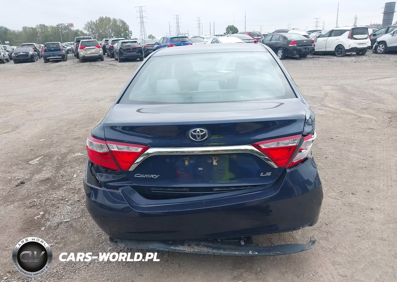 2017 Toyota Camry Le VIN:4T1BF1FK8HU705084 - 16