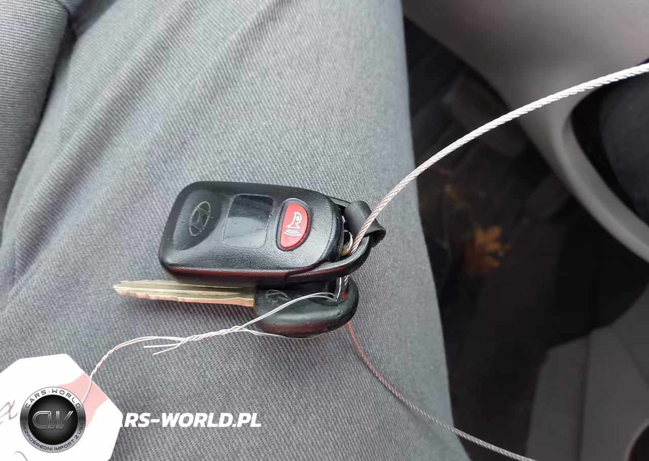 2010 Hyundai Elantra Gls VIN:KMHDU4AD1AU865919 - 11