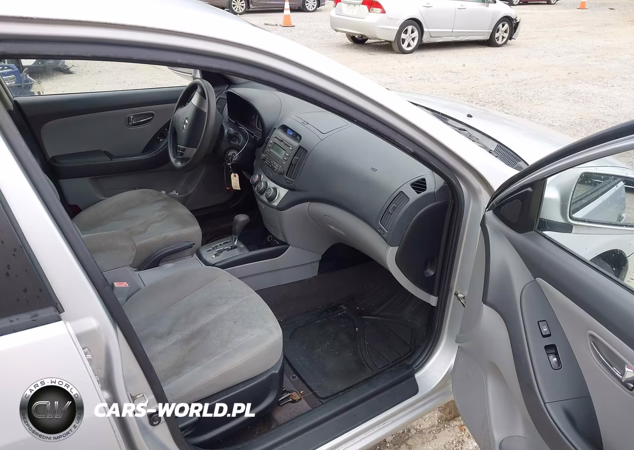 2010 Hyundai Elantra Gls VIN:KMHDU4AD1AU865919 - 5