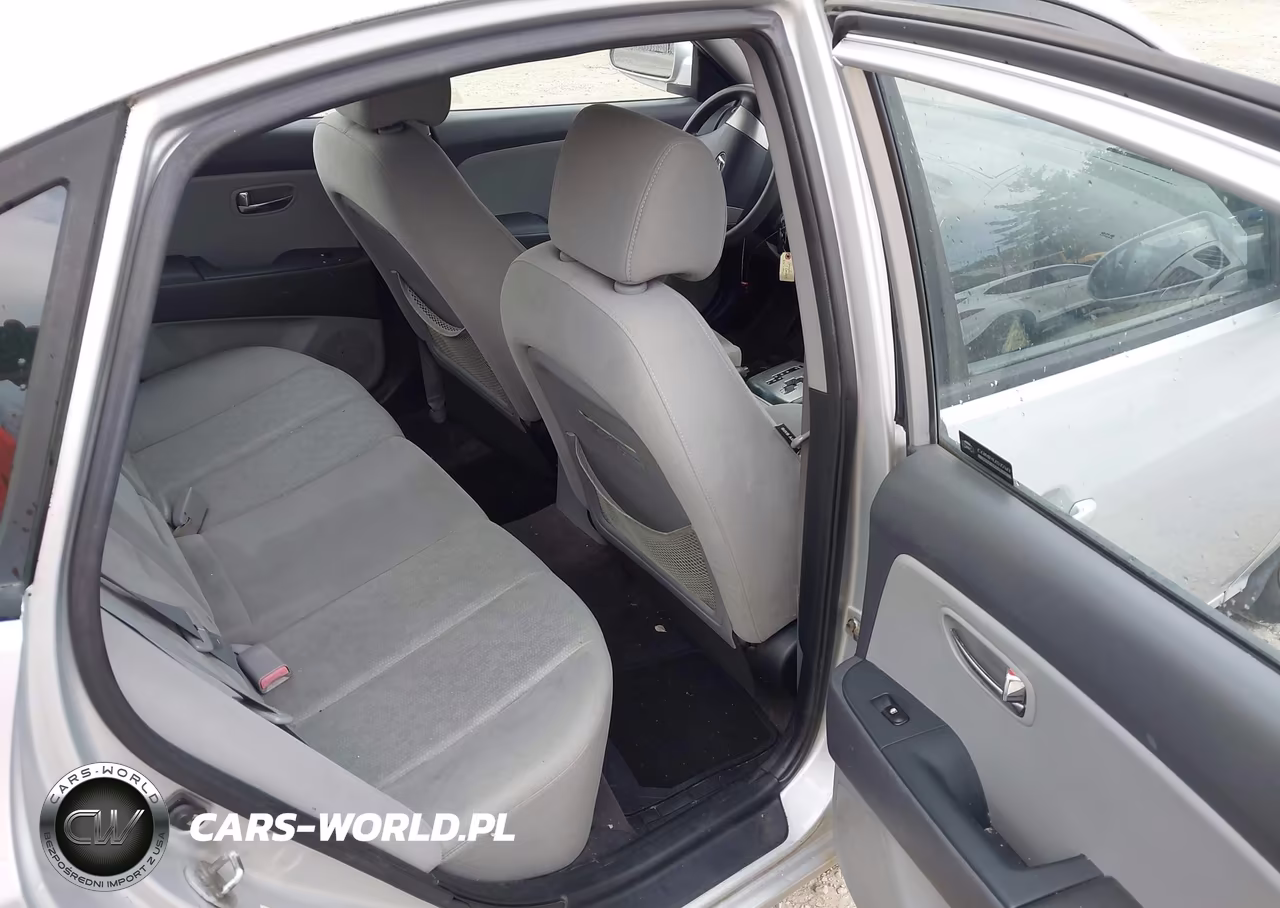 2010 Hyundai Elantra Gls VIN:KMHDU4AD1AU865919 - 8