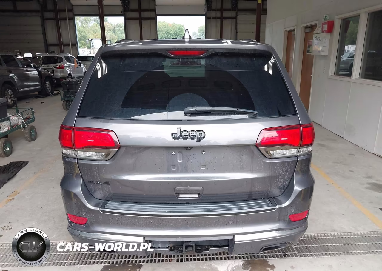 2015 Jeep Grand Cherokee High Altitude VIN:1C4RJFCG7FC214782 - 17
