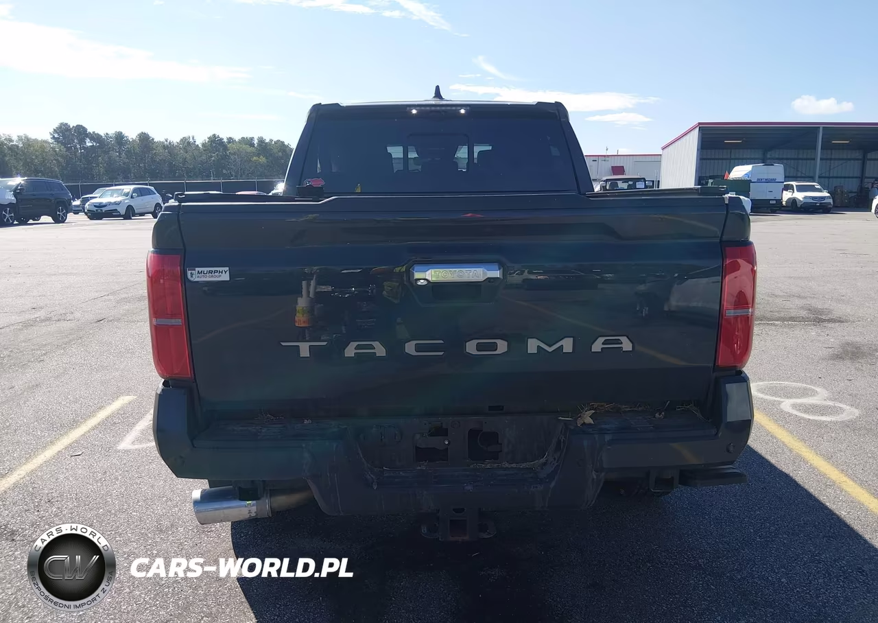2025 Toyota Tacoma Limited VIN:3TYLB5JN9ST100679 - 17