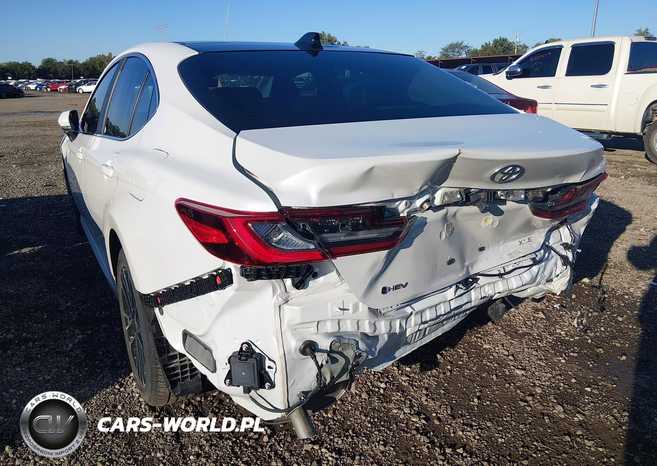 2025 Toyota Camry Xle VIN:4T1DAACK6SU535391 - 6
