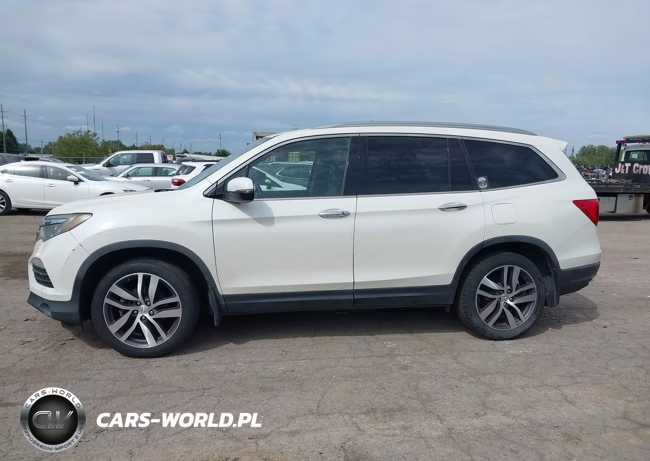 2016 Honda Pilot Touring VIN:5FNYF6H94GB025485 - 14