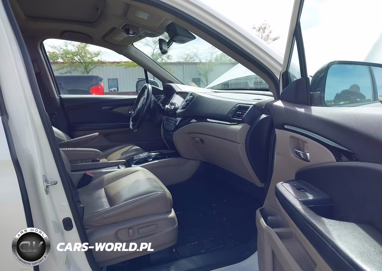 2016 Honda Pilot Touring VIN:5FNYF6H94GB025485 - 5