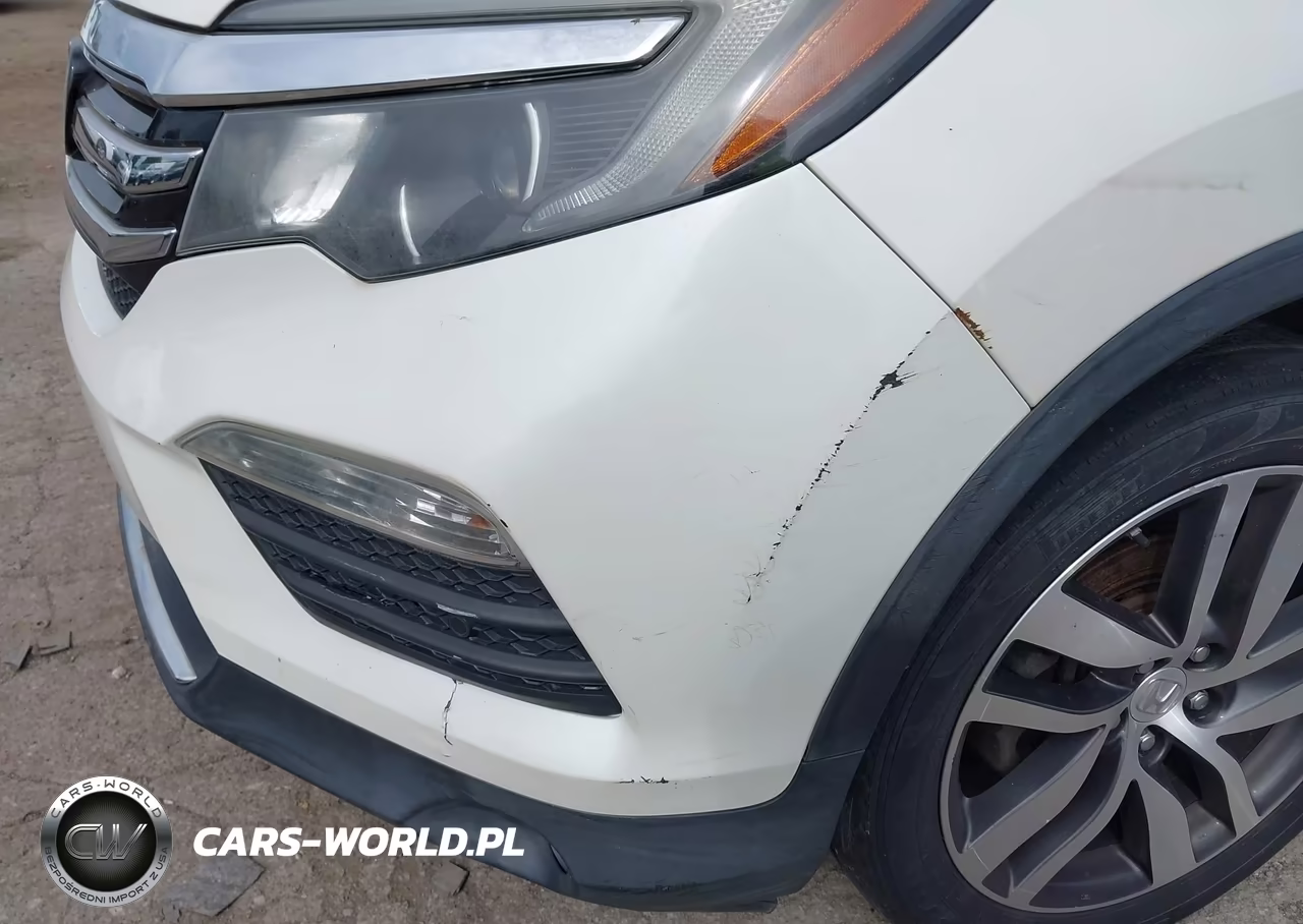 2016 Honda Pilot Touring VIN:5FNYF6H94GB025485 - 6