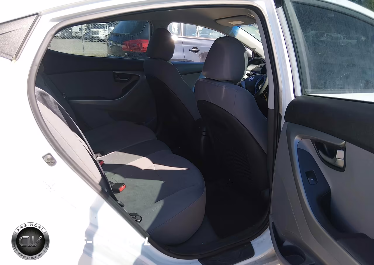 2015 Hyundai Elantra Se VIN:5NPDH4AE0FH573374 - 8