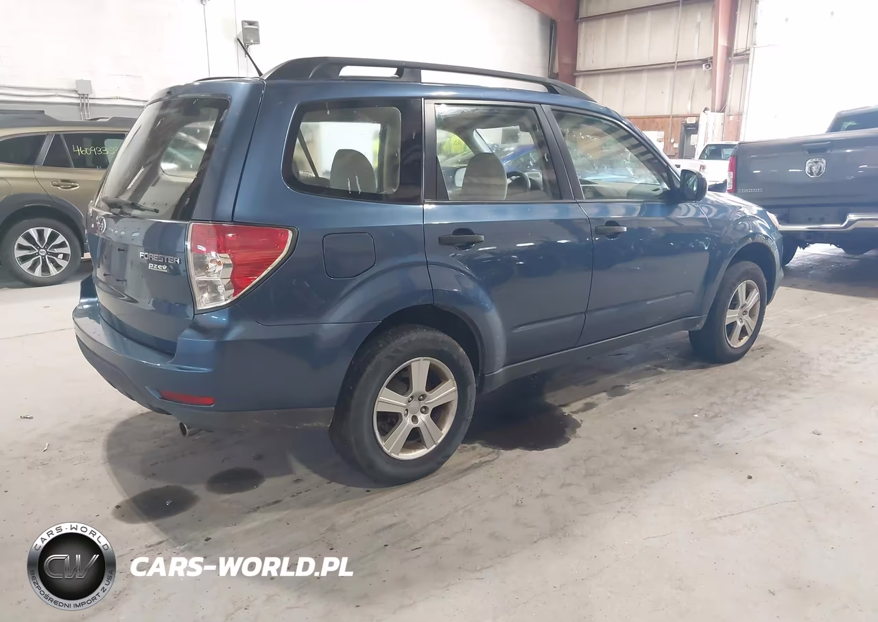 2013 Subaru Forester 2.5X VIN:JF2SHABC8DH442158 - 4
