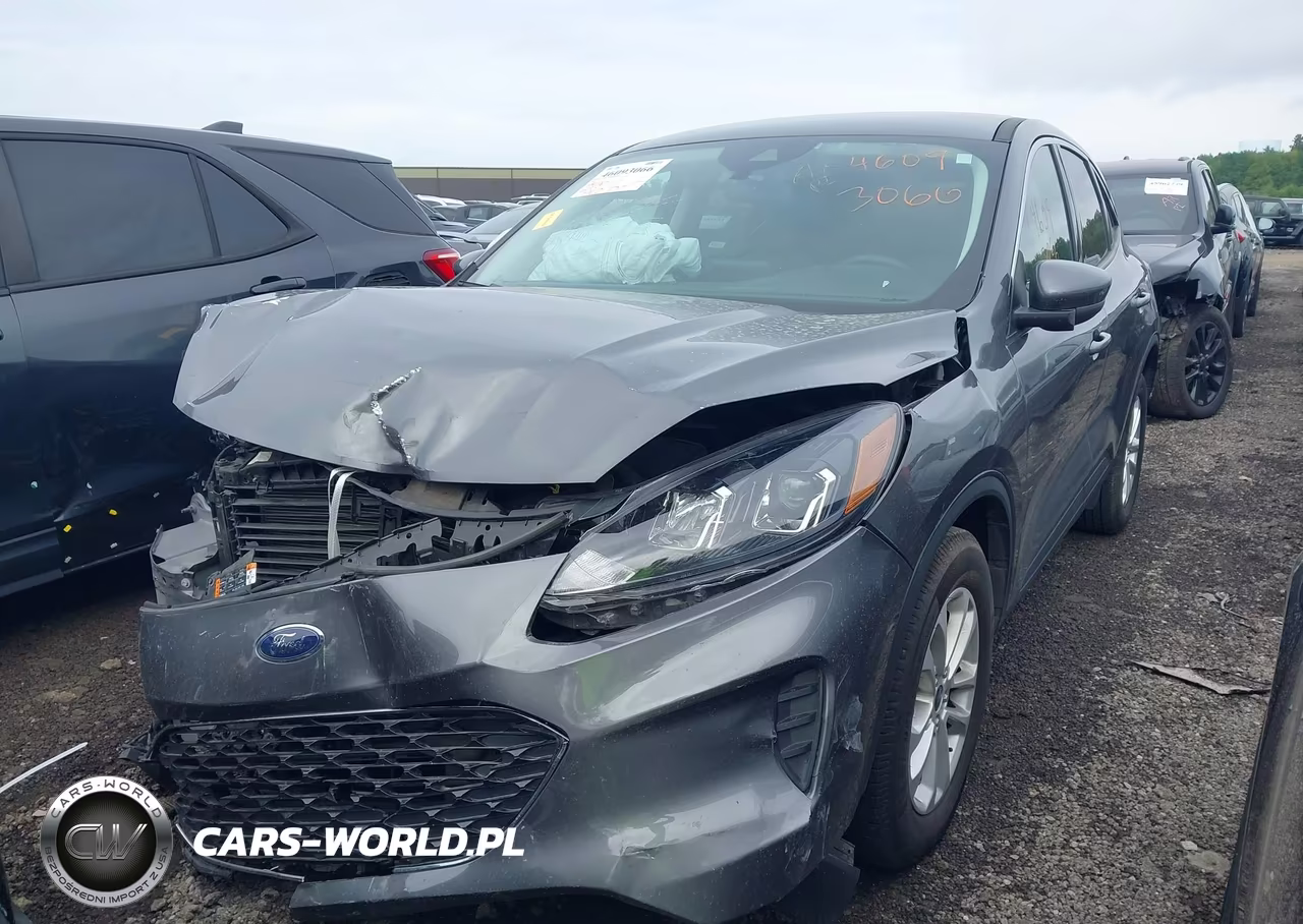 2021 Ford Escape Se VIN:1FMCU0G64MUA03621 - 2