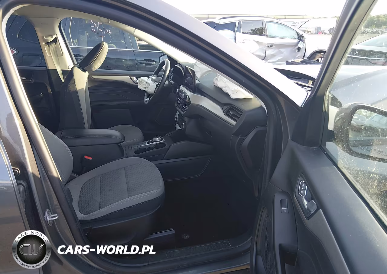 2021 Ford Escape Se VIN:1FMCU0G64MUA03621 - 5