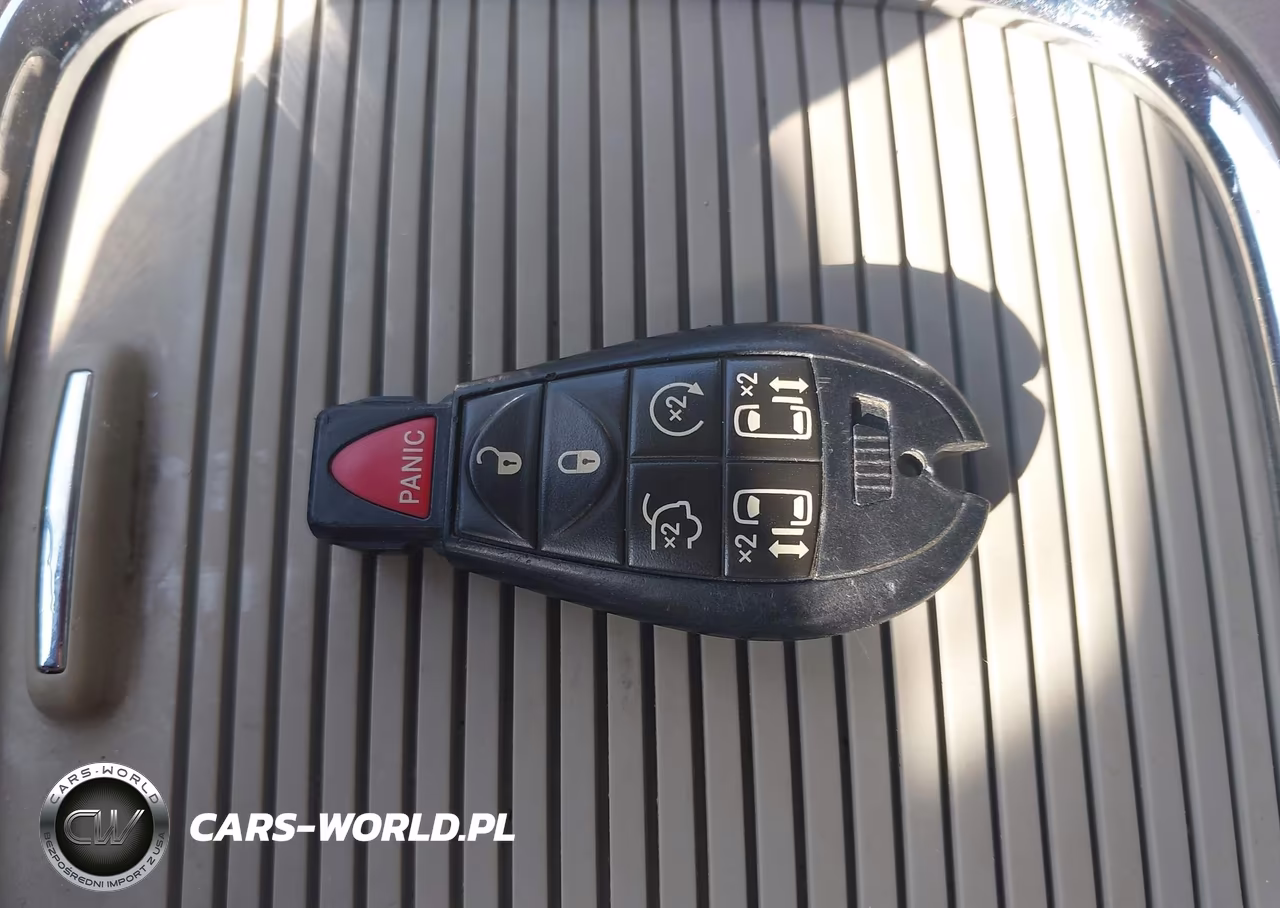 2013 Dodge Grand Caravan Sxt VIN:2C4RDGCG0DR676375 - 11