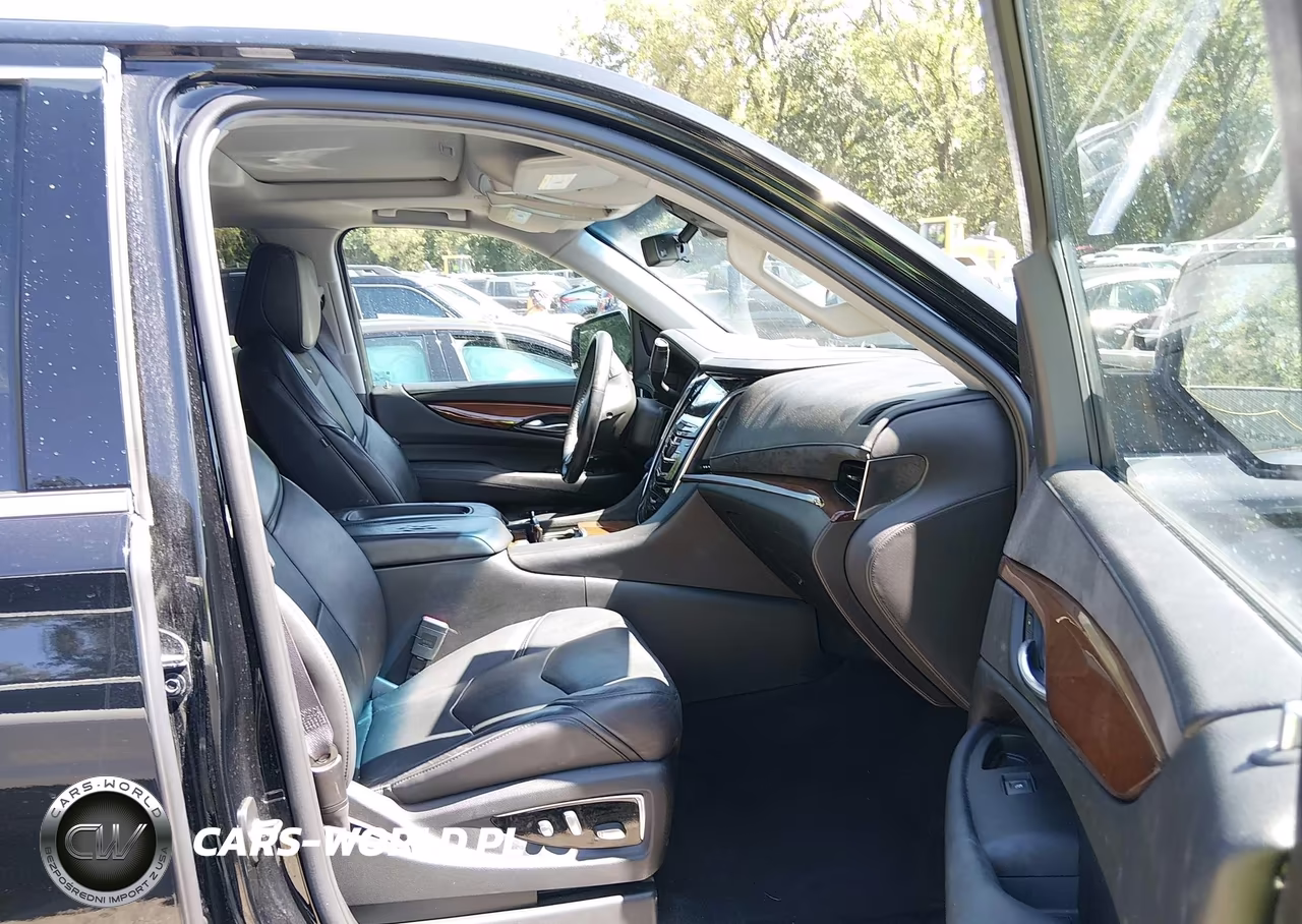 2017 Cadillac Escalade Luxury VIN:1GYS4BKJ4HR339845 - 5