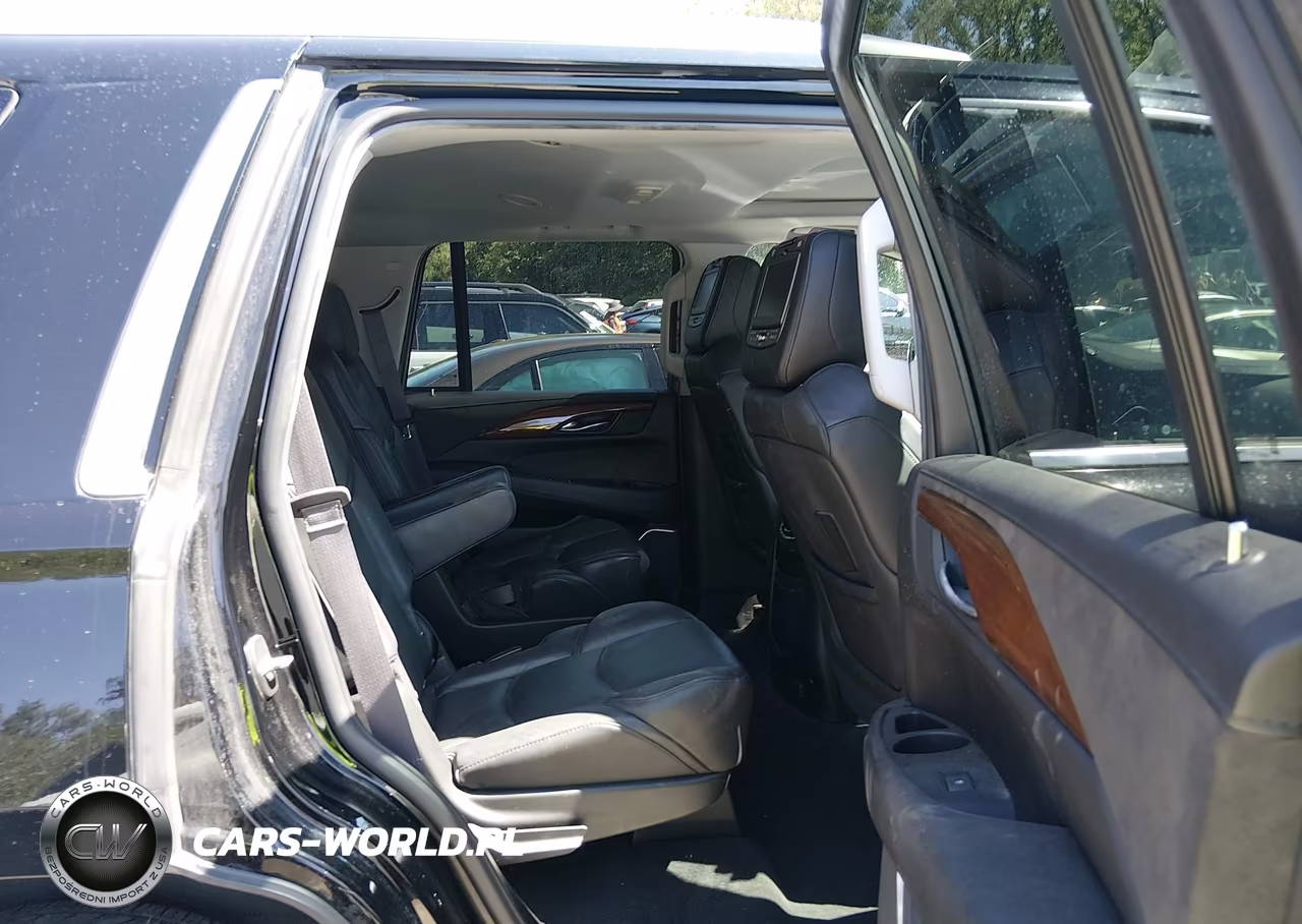2017 Cadillac Escalade Luxury VIN:1GYS4BKJ4HR339845 - 8