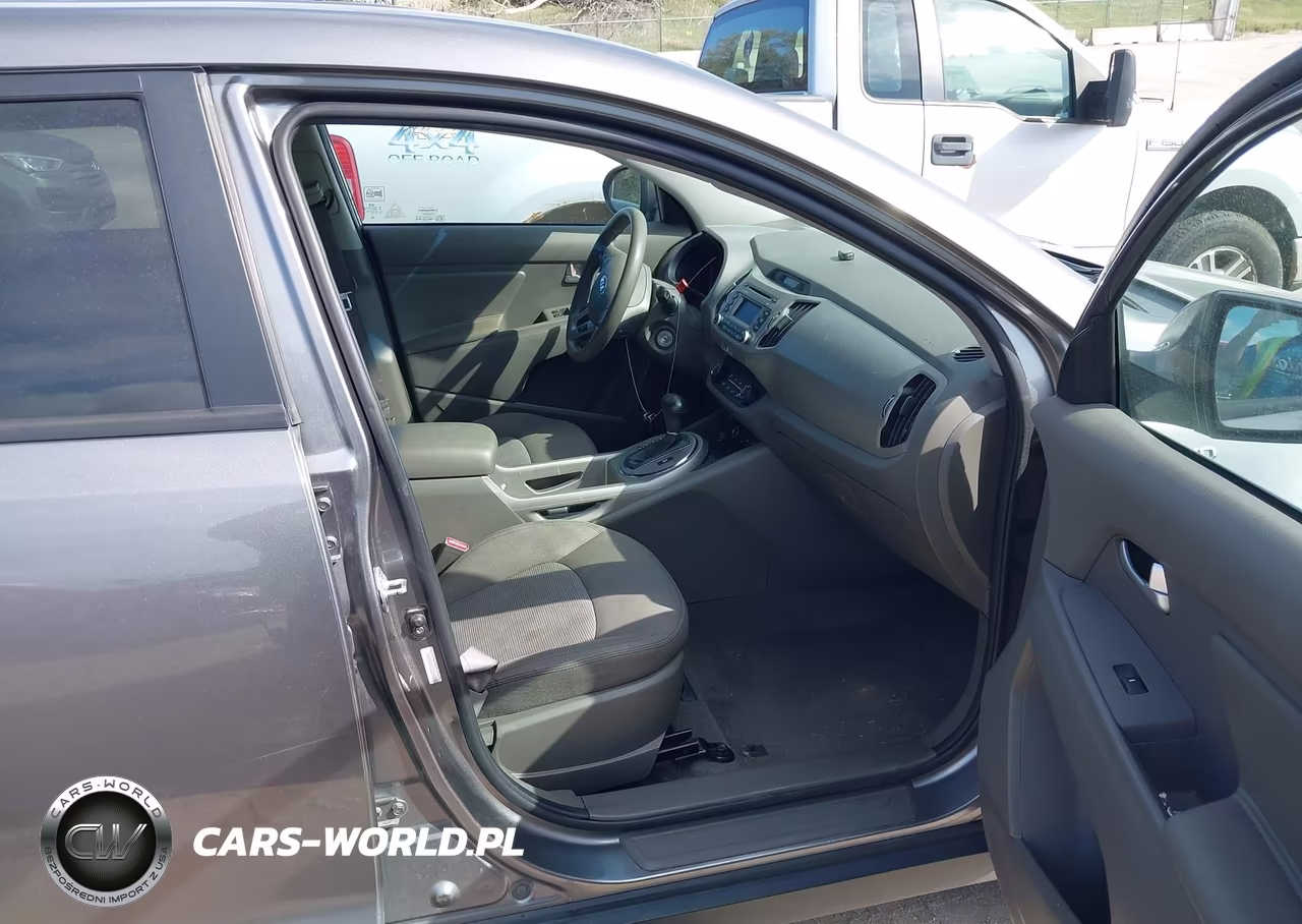 2015 Kia Sportage Lx VIN:KNDPBCAC1F7745939 - 5