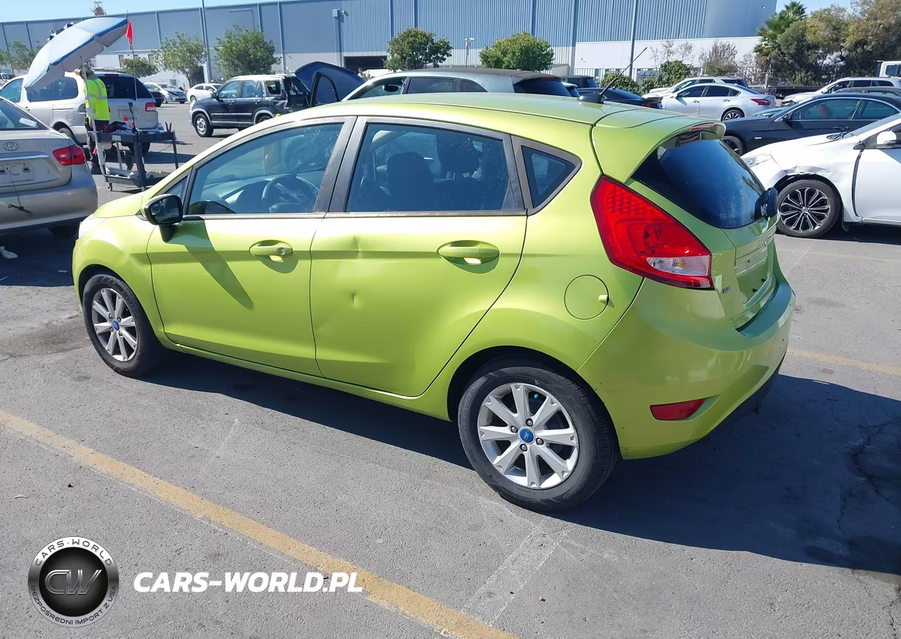 2011 Ford Fiesta Se VIN:3FADP4EJXBM226008 - 3