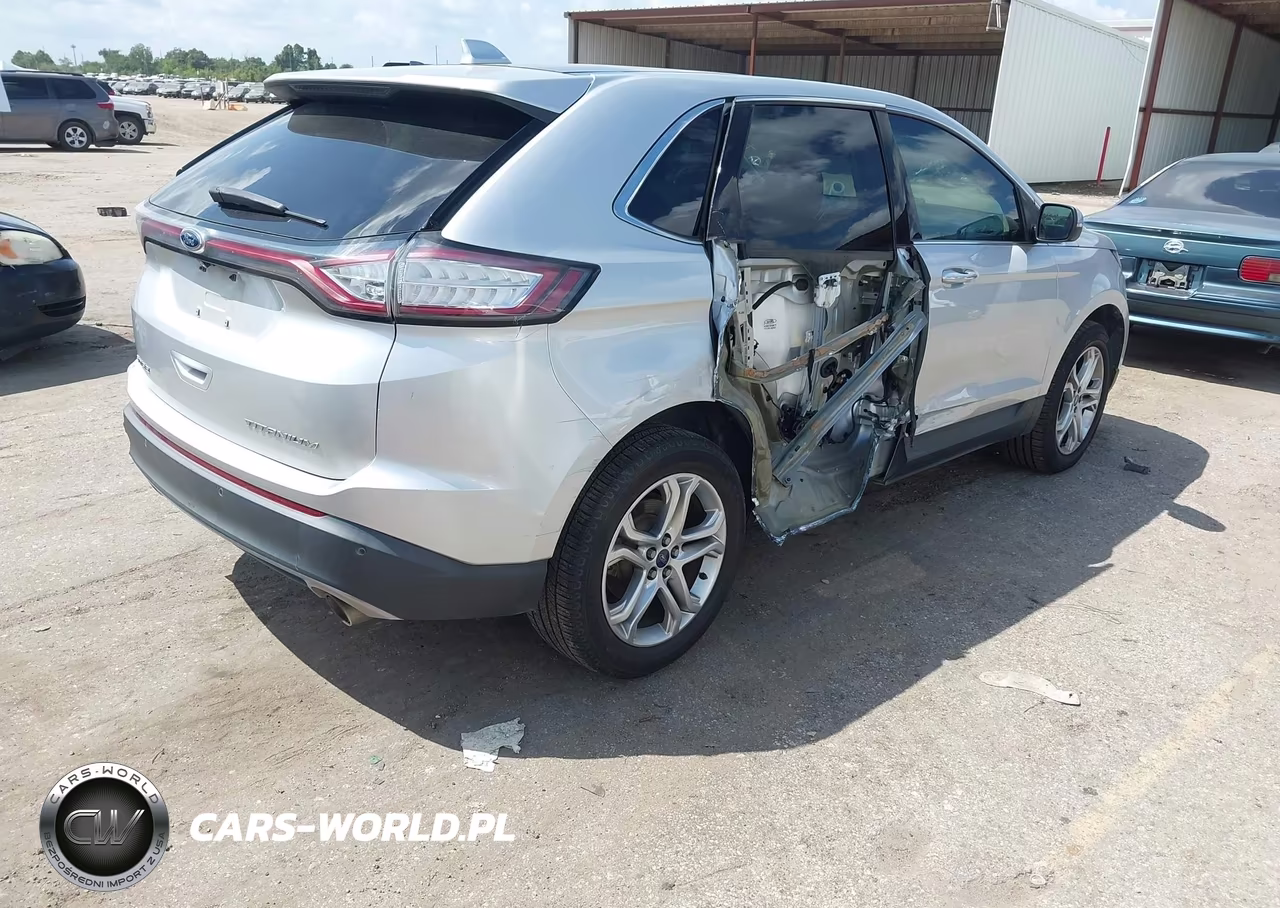 2017 Ford Edge Titanium VIN:2FMPK3K85HBC43807 - 4