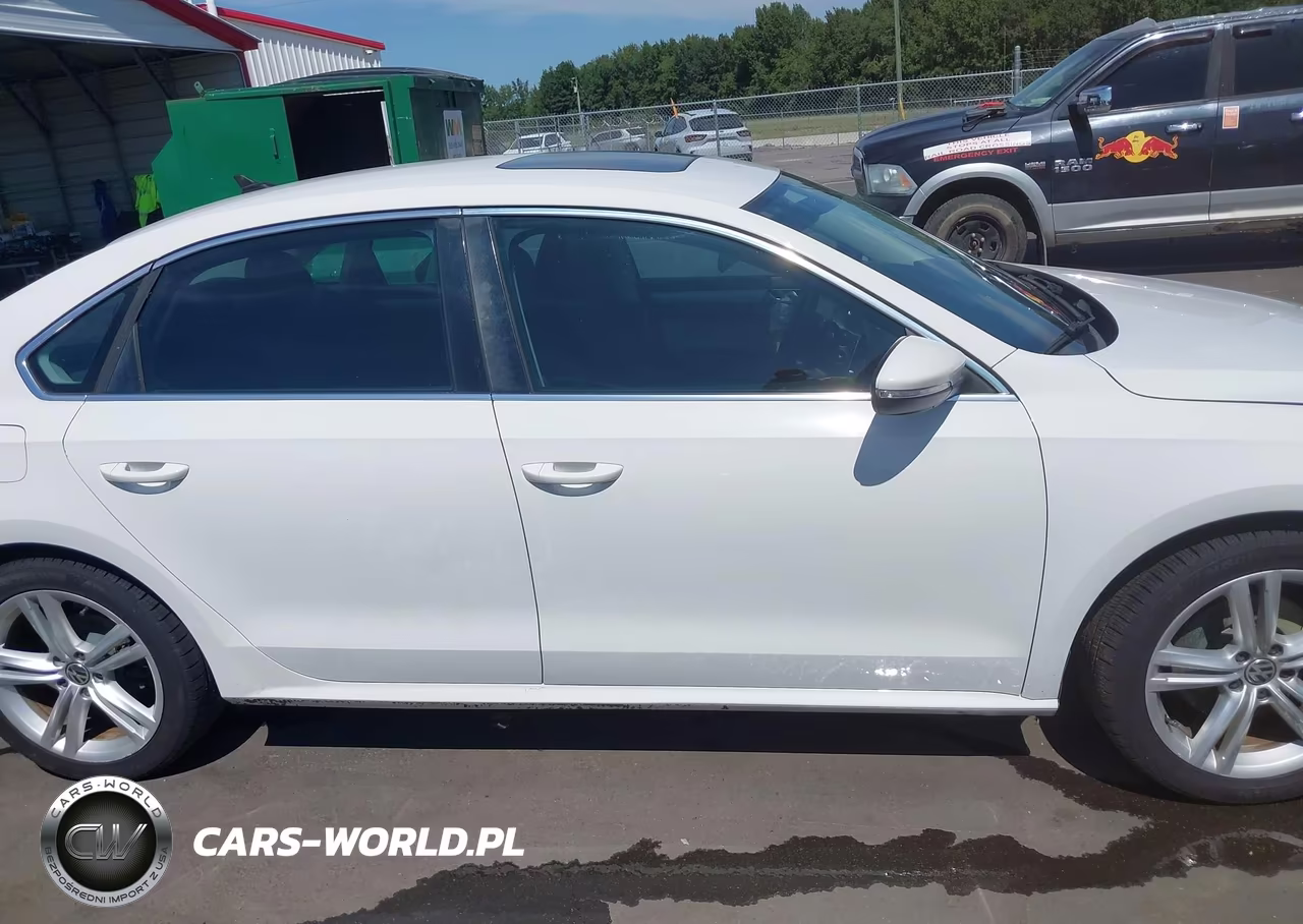 2012 Volkswagen Passat 3.6L V6 Se VIN:1VWBM7A36CC100375 - 13