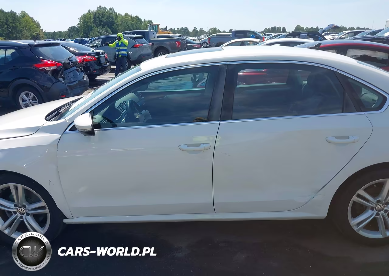 2012 Volkswagen Passat 3.6L V6 Se VIN:1VWBM7A36CC100375 - 14