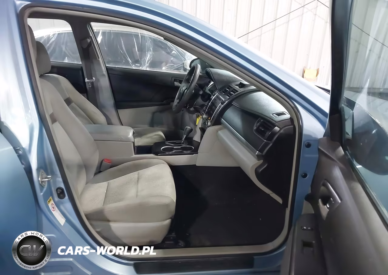2012 Toyota Camry L VIN:4T1BF1FK5CU507040 - 5