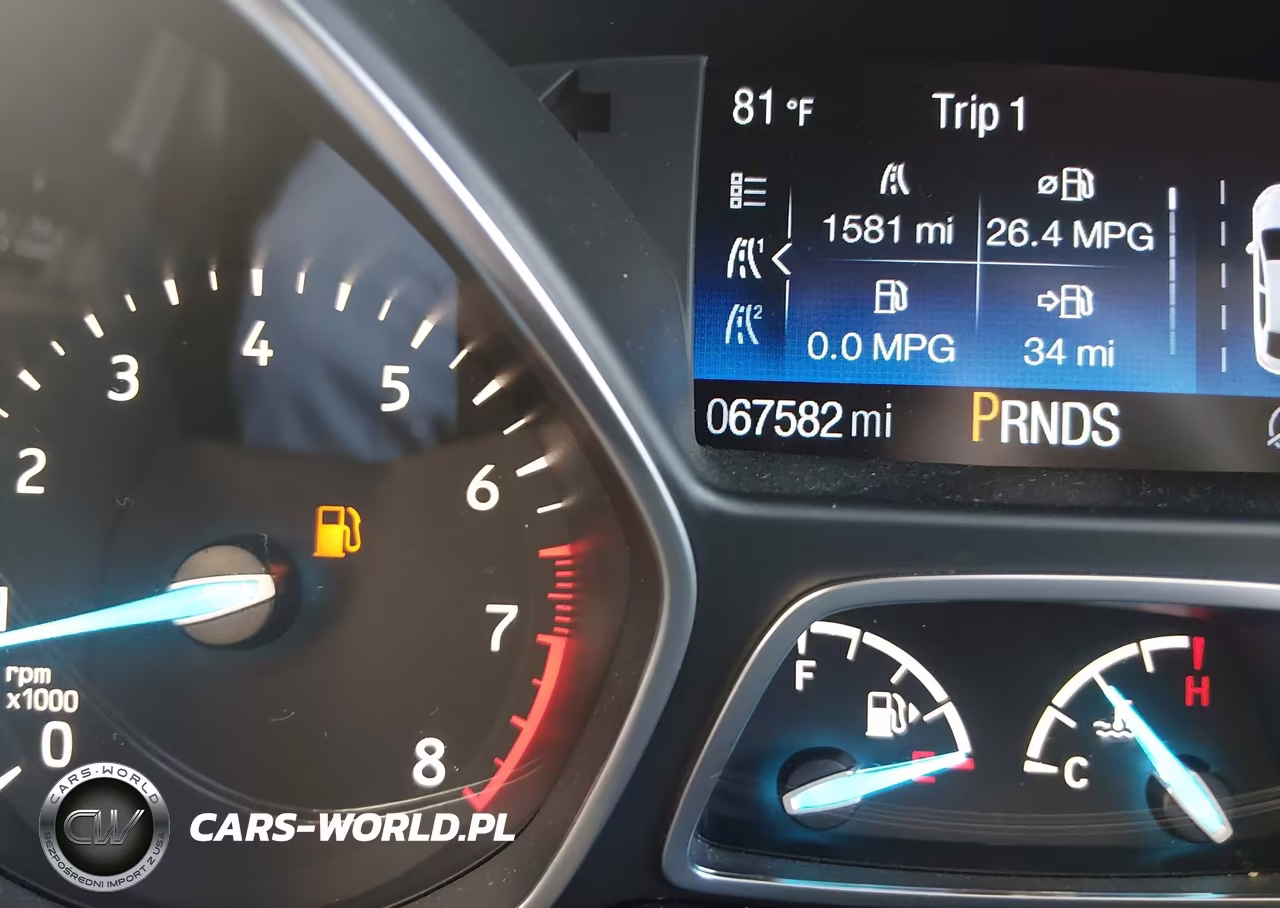 2019 Ford Escape Se VIN:1FMCU9GD3KUA80884 - 16