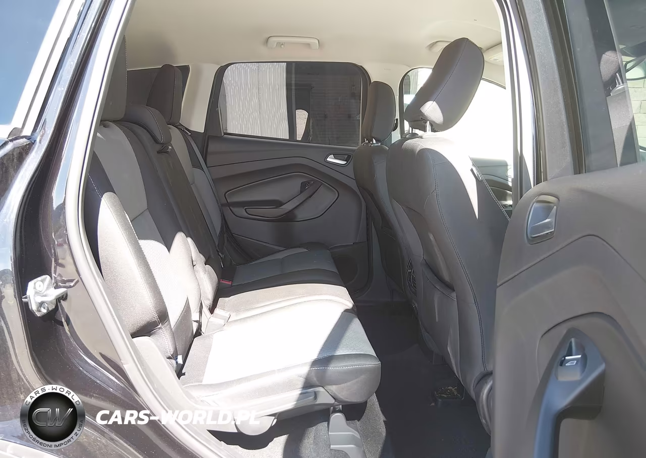 2019 Ford Escape Se VIN:1FMCU9GD3KUA80884 - 8