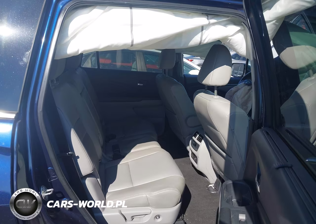 2017 Honda Pilot Touring VIN:5FNYF6H97HB003434 - 8
