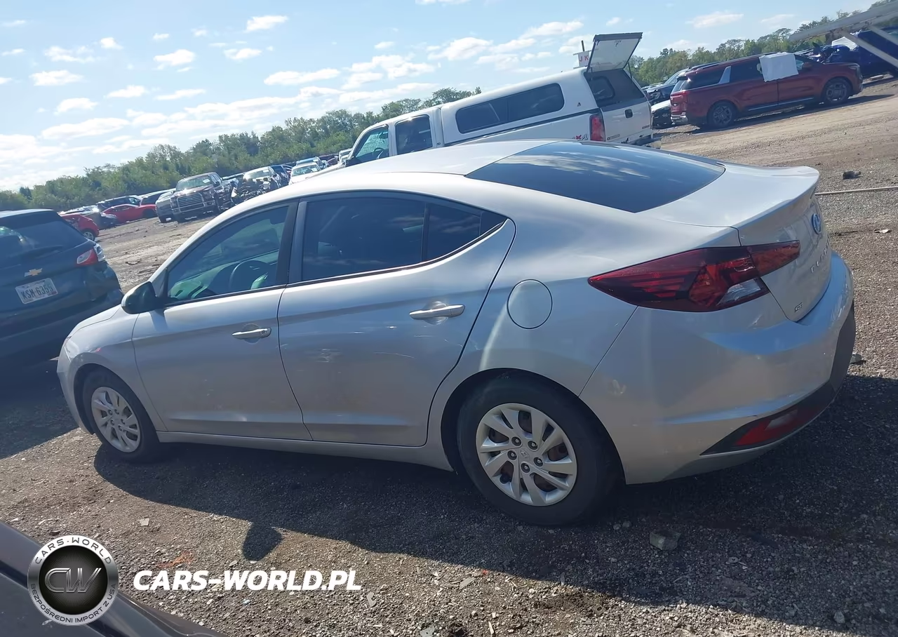 2019 Hyundai Elantra Se VIN:5NPD74LF2KH424256 - 14