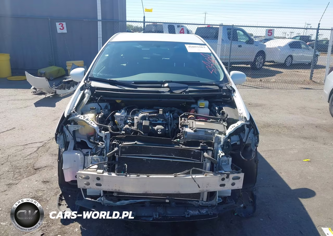 2013 Toyota Prius Three VIN:JTDKN3DU2D5631706 - 13